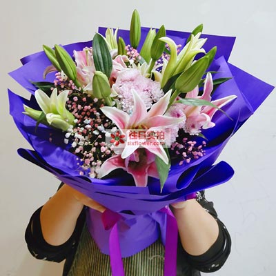 承德6支粉色多头百合，真诚的问候