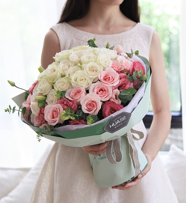 承德给女朋友过生日,可以准备什么礼物?